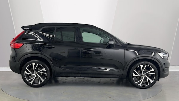 Used Volvo XC40 2020 for sale - 76289778: Photo 3