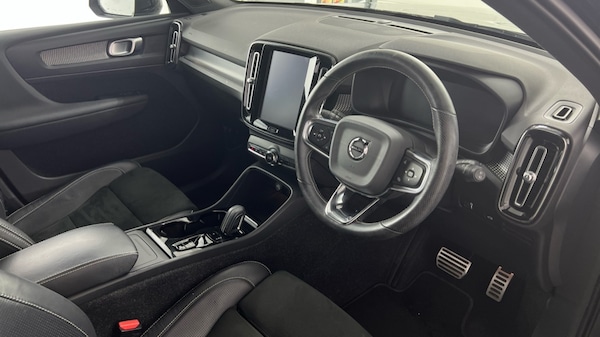 Used Volvo XC40 2020 for sale - 76289778: Photo 4
