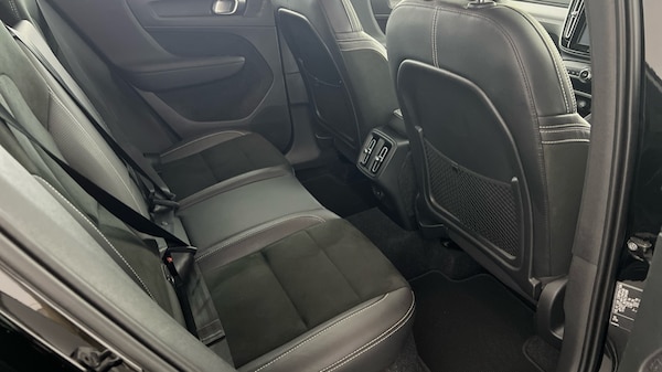 Used Volvo XC40 2020 for sale - 76289778: Photo 6