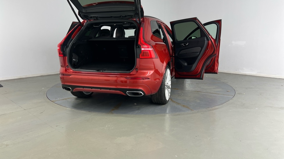 Used Volvo XC60 2019 for sale - 78140507: Photo 30