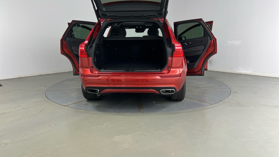 Used Volvo XC60 2019 for sale - 78140507: Photo 31