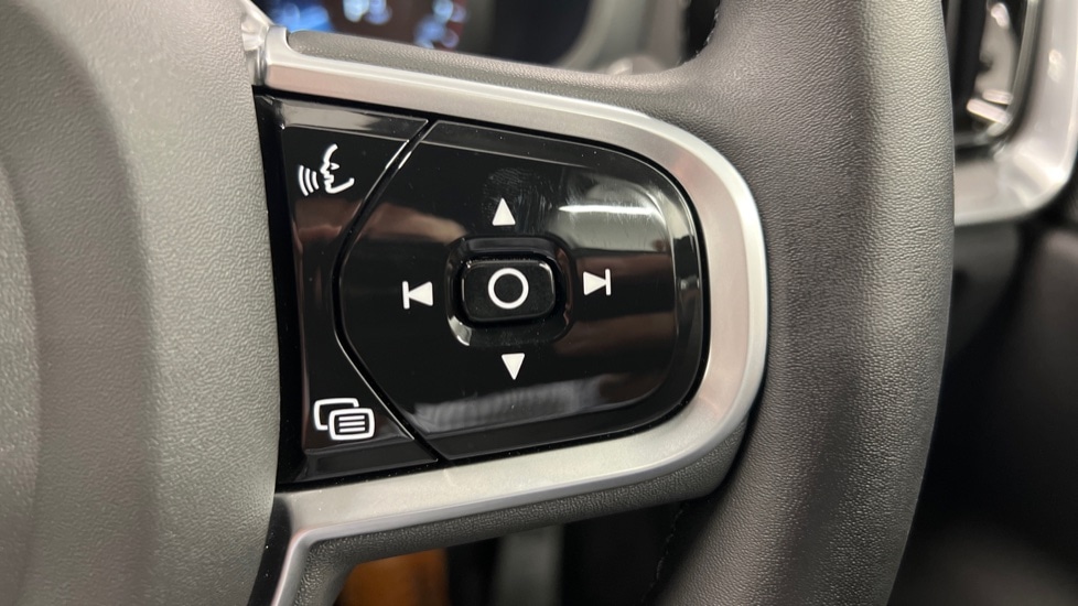 Used Volvo V60 2022 for sale - 78066865: Photo 19