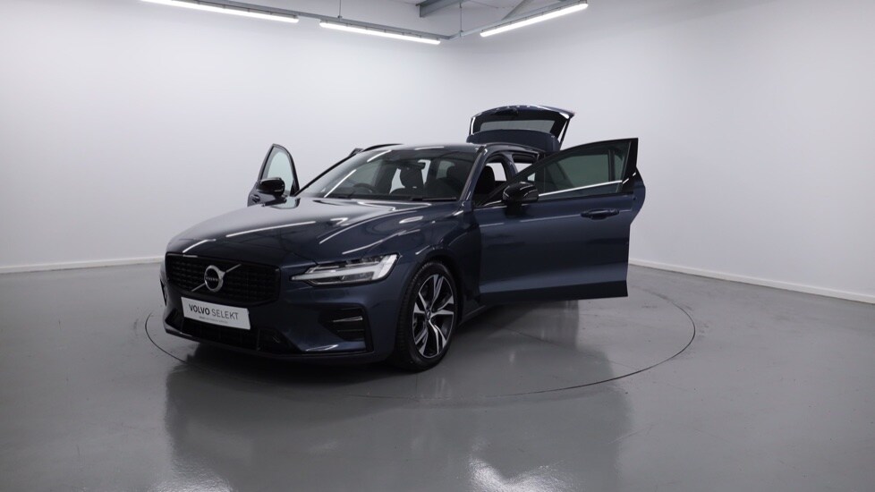 Used Volvo V60 2022 for sale - 78066865: Photo 34