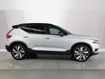 Used Volvo XC40 2021 for sale - 79325420: Photo