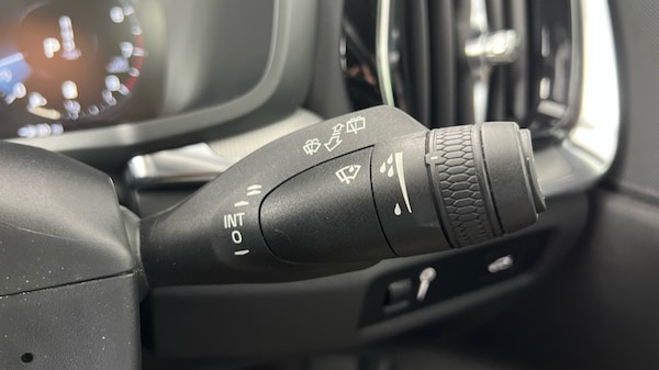 Used Volvo V60 2020 for sale - 76234112: Photo 21