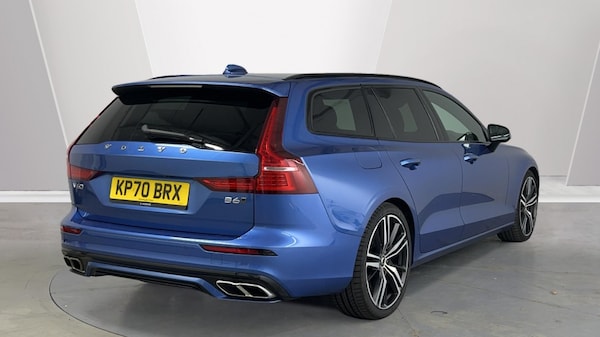 Used Volvo V60 2020 for sale - 76234112: Photo 2