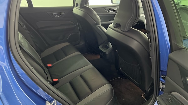 Used Volvo V60 2020 for sale - 76234112: Photo 6