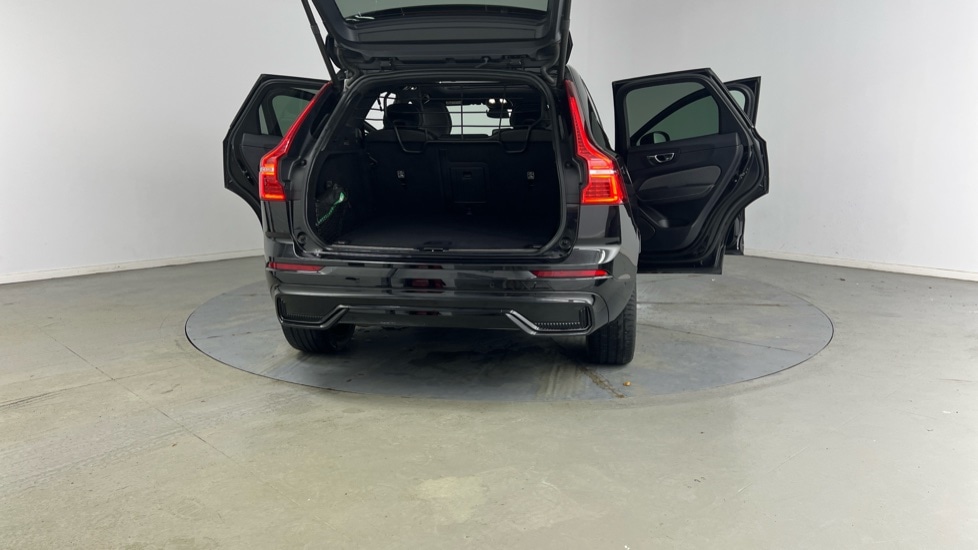 Used Volvo XC60 2022 for sale - 77167328: Photo 32