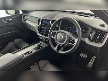 Used Volvo XC60 2022 for sale - 77167328: Photo