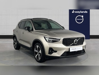 Used Volvo XC40 2022 for sale - 77241123: Photo
