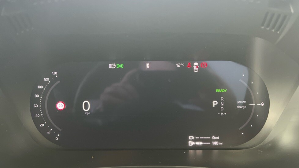 Used Volvo XC60 2025 for sale - 77726048: Photo 11