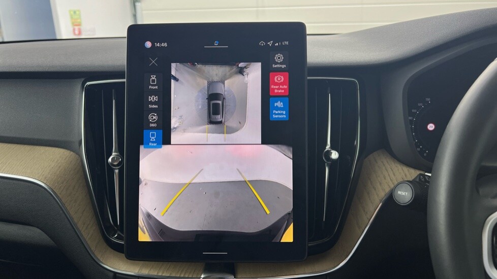 Used Volvo XC60 2025 for sale - 77726048: Photo 14