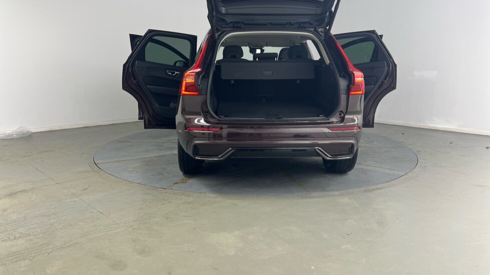 Used Volvo XC60 2025 for sale - 77726048: Photo 32