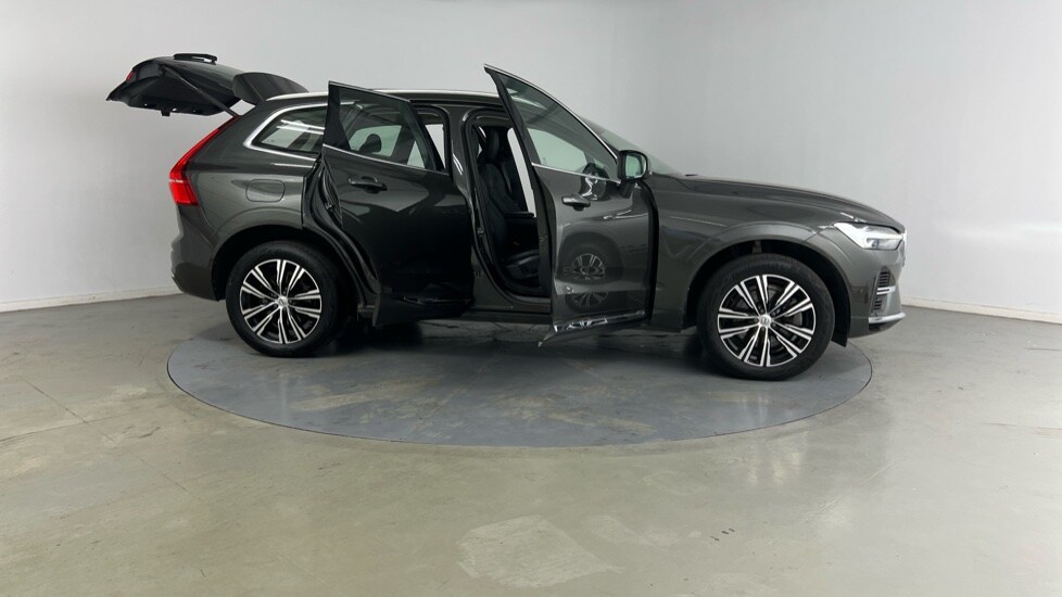 Used Volvo XC60 2021 for sale - 76098016: Photo 25