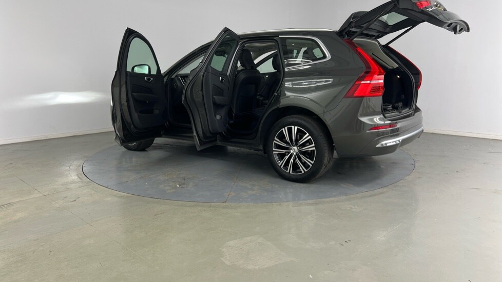 Used Volvo XC60 2021 for sale - 76098016: Photo 36