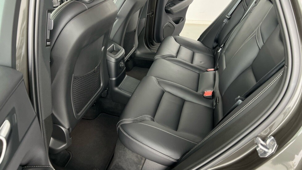 Used Volvo XC60 2021 for sale - 76098016: Photo 43