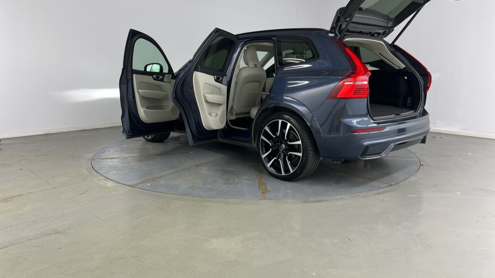 Used Volvo XC60 2022 for sale - 78206667: Photo 36