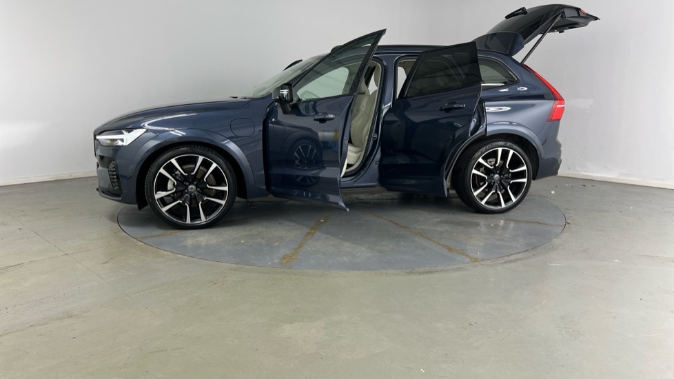 Used Volvo XC60 2022 for sale - 78206667: Photo 40