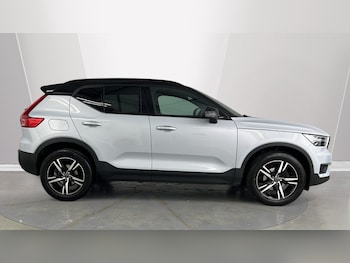 Used Volvo XC40 2022 for sale - 79472412: Photo