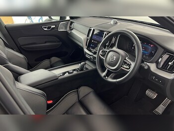 Used Volvo XC60 2021 for sale - 75441402: Photo