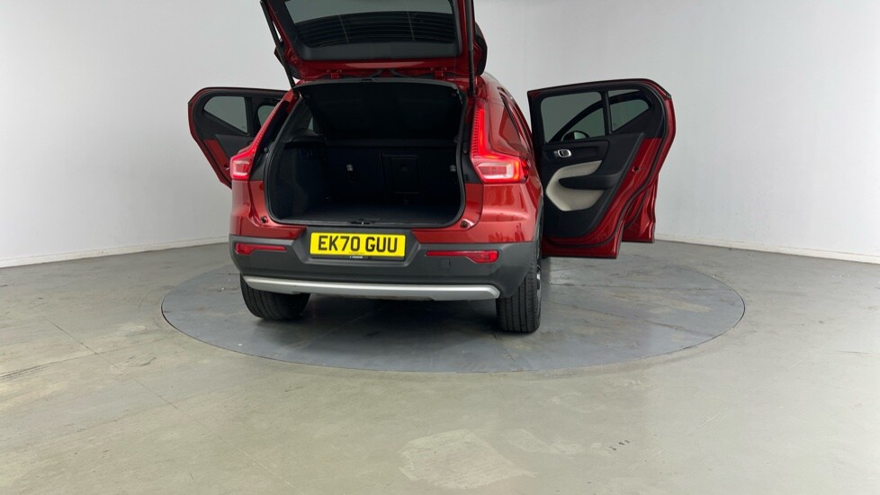 Used Volvo XC40 2020 for sale - 76098052: Photo 31
