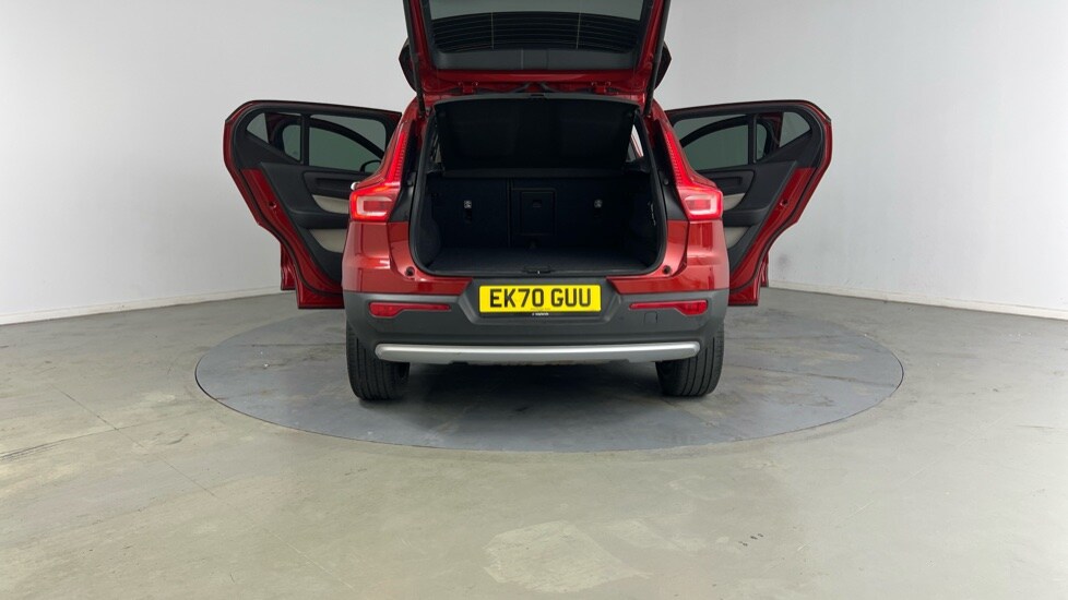Used Volvo XC40 2020 for sale - 76098052: Photo 32