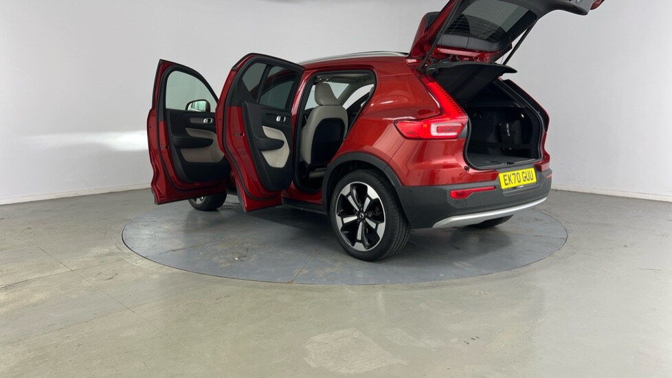 Used Volvo XC40 2020 for sale - 76098052: Photo 35