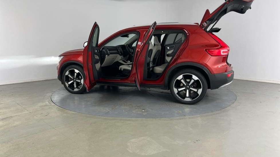 Used Volvo XC40 2020 for sale - 76098052: Photo 37