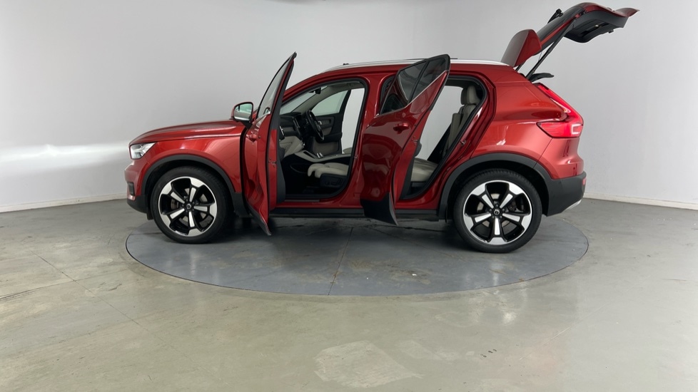Used Volvo XC40 2020 for sale - 76098052: Photo 38