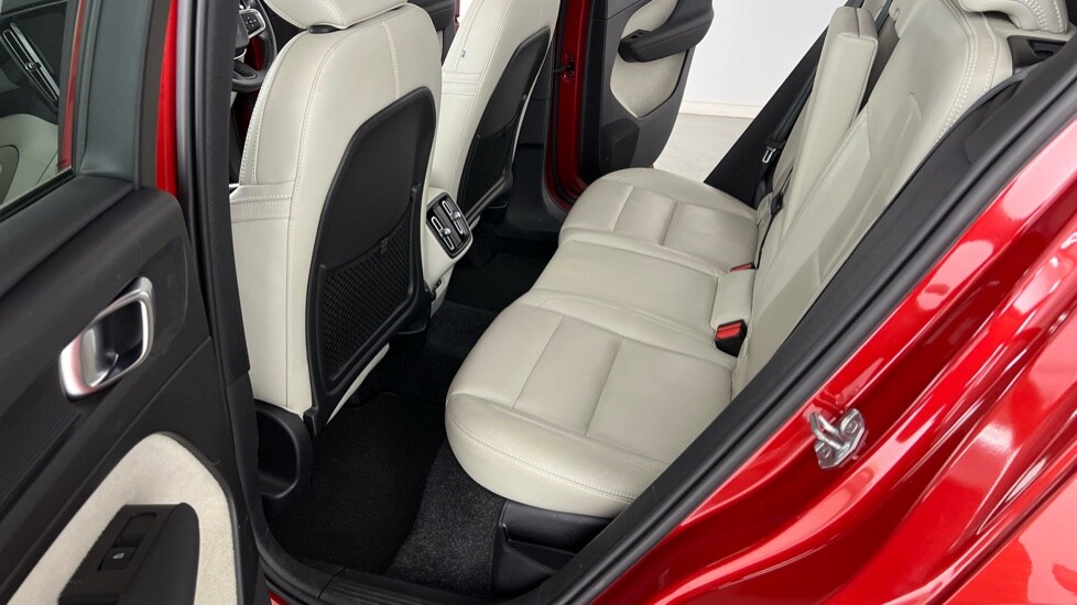 Used Volvo XC40 2020 for sale - 76098052: Photo 45