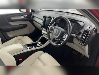 Used Volvo XC40 2020 for sale - 76098052: Photo