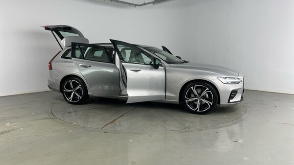 Used Volvo V60 2025 for sale - 75441168: Photo 27