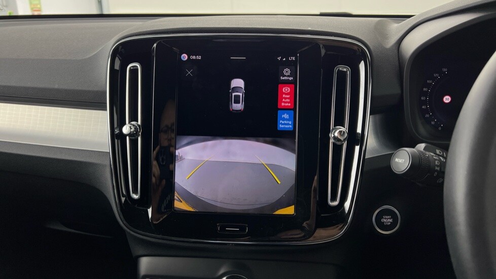 Used Volvo XC40 2025 for sale - 78128951: Photo 14