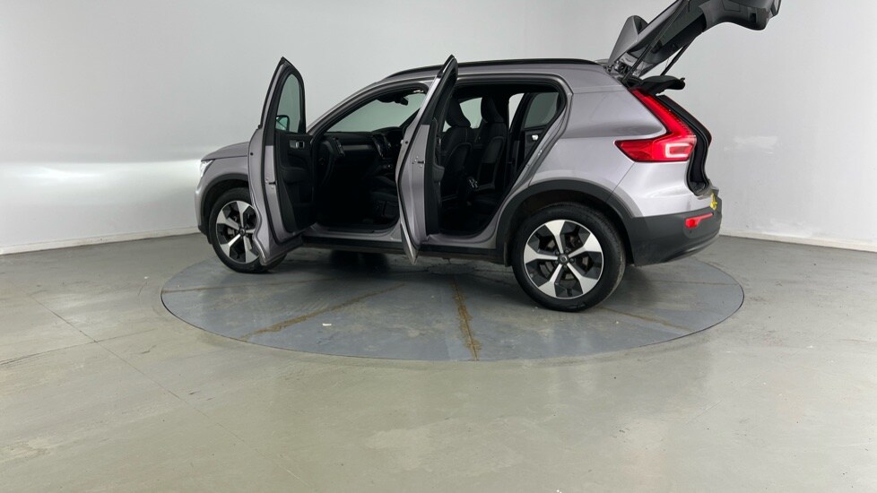 Used Volvo XC40 2025 for sale - 78128951: Photo 36