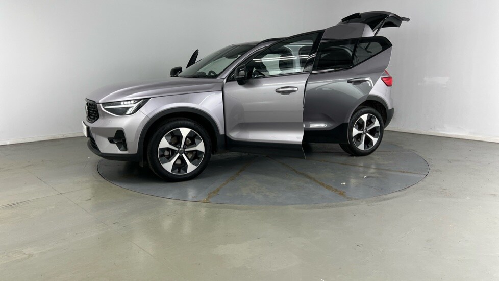 Used Volvo XC40 2025 for sale - 78128951: Photo 40