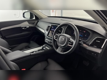 Used Volvo XC90 2024 for sale - 75441372: Photo