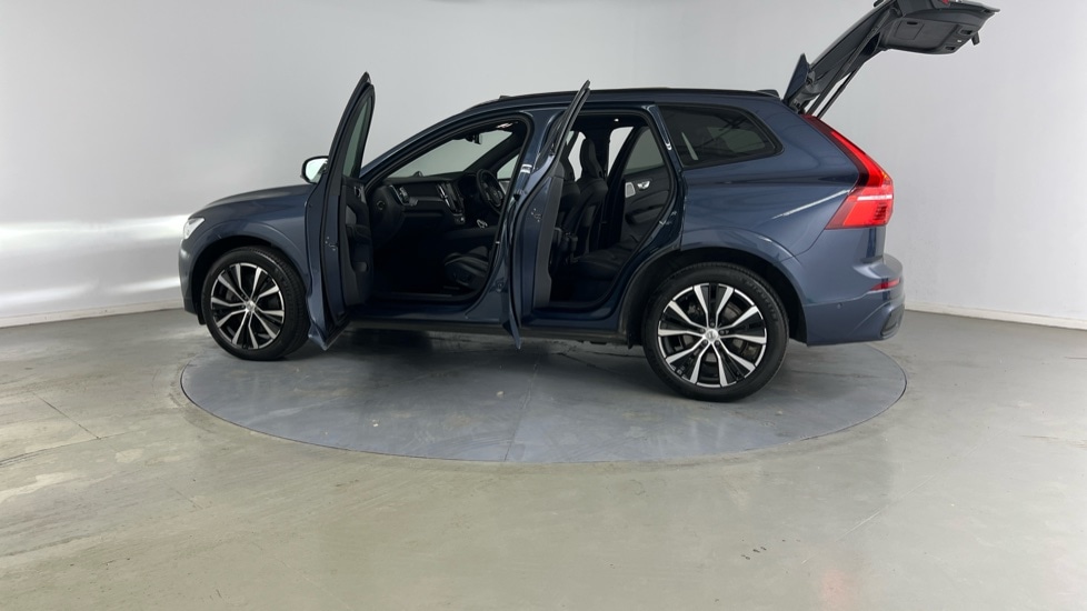 Vehicle 44