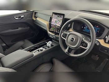 Used Volvo XC60 2026 for sale - 77739972: Photo