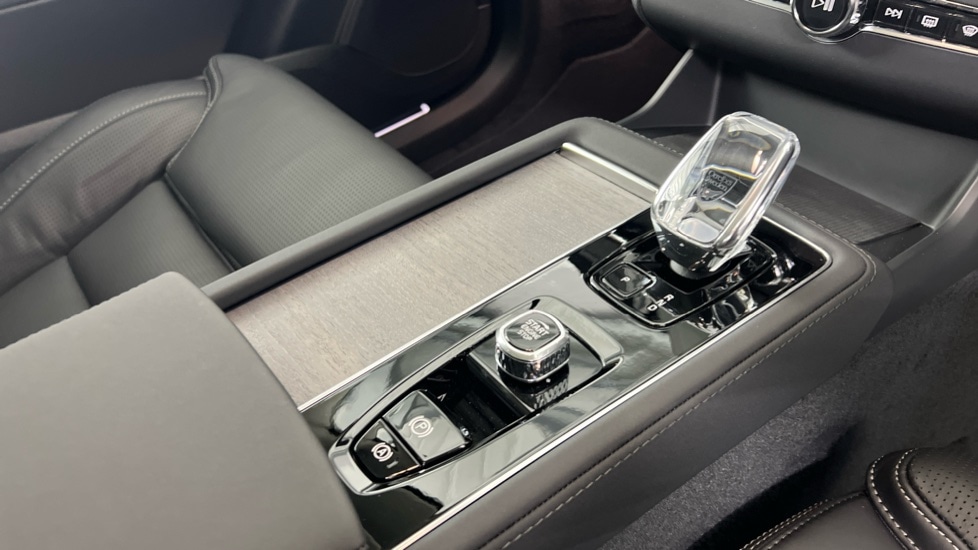 Used Volvo XC90 2025 for sale - 77959886: Photo 23