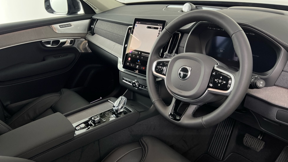 Used Volvo XC90 2025 for sale - 77959886: Photo 4