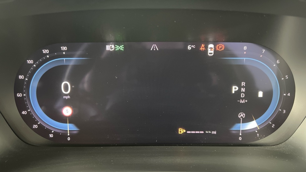 Used Volvo XC40 2022 for sale - 77057799: Photo 11