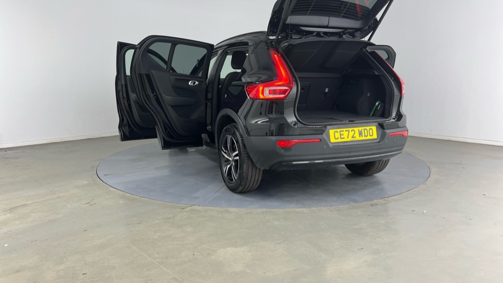 Used Volvo XC40 2022 for sale - 77057799: Photo 34