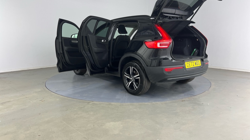 Used Volvo XC40 2022 for sale - 77057799: Photo 35