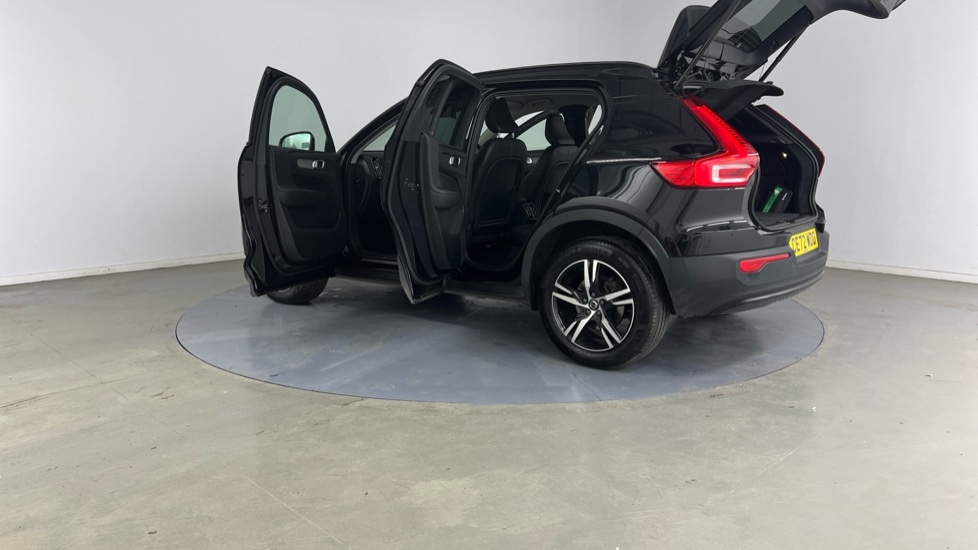 Used Volvo XC40 2022 for sale - 77057799: Photo 36