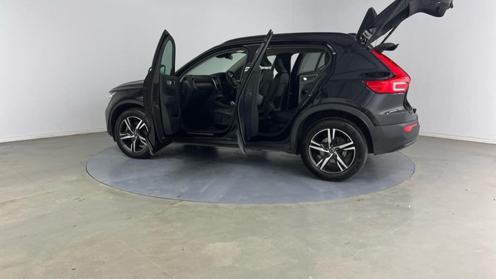 Used Volvo XC40 2022 for sale - 77057799: Photo 37