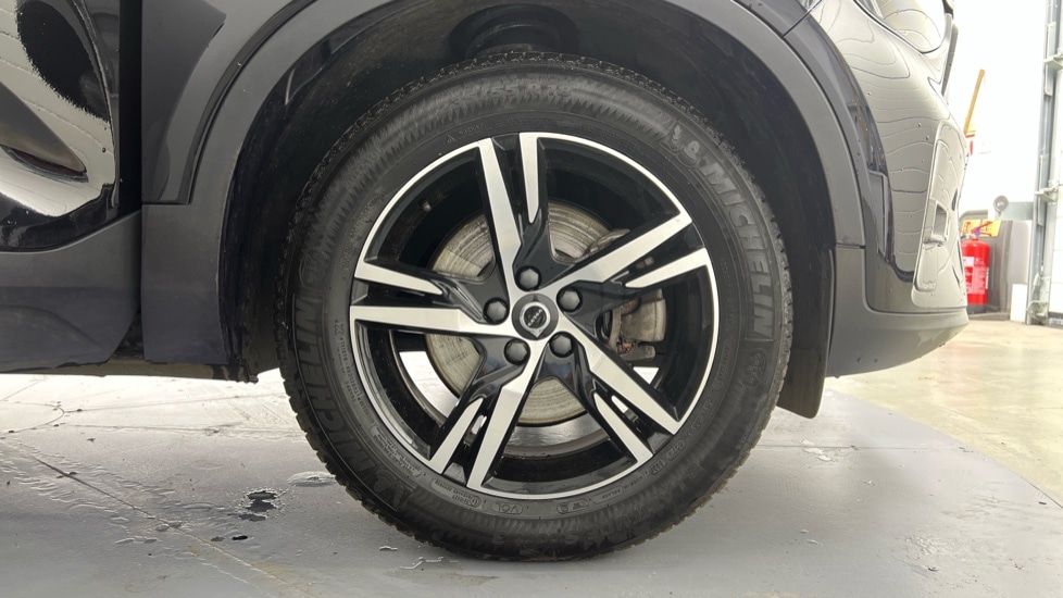 Used Volvo XC40 2022 for sale - 77057799: Photo 9