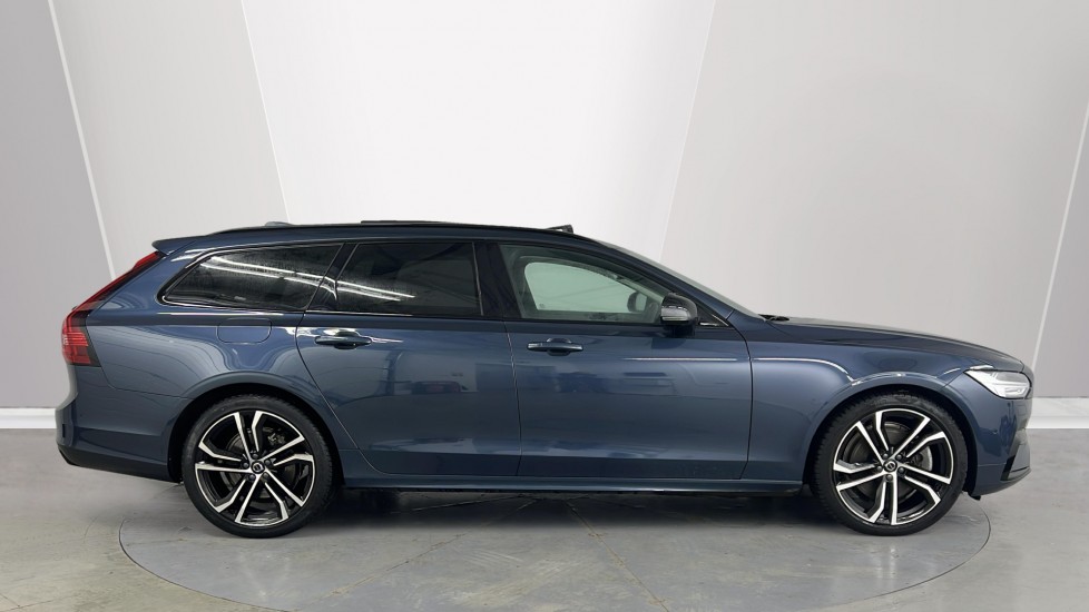Used Volvo V90 2024 for sale - 76788216: Photo 3