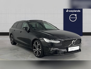 2022 - 2.0 B5P Ultimate Dark 5dr Auto