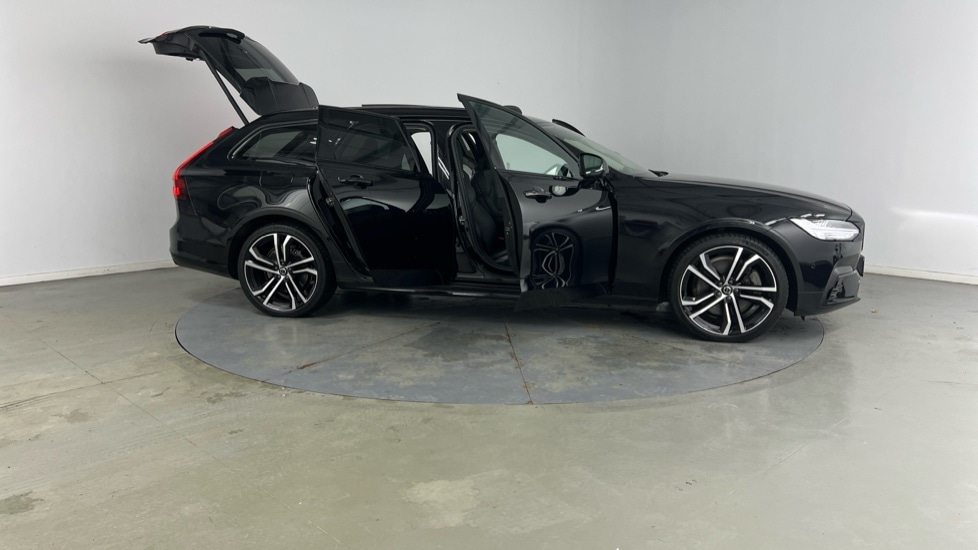 Used Volvo V90 2022 for sale - 76914906: Photo 25