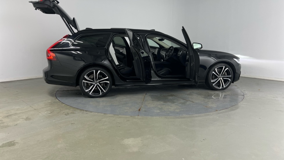 Used Volvo V90 2022 for sale - 76914906: Photo 27
